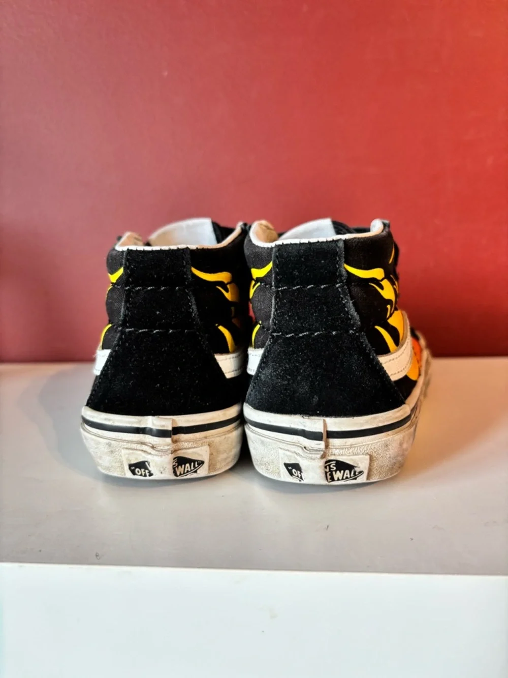 VAN’S Off The Wall Kids Sk8-Mid Reissue V "Flame Logo Repeat 12.5 - Picture 4 of 7